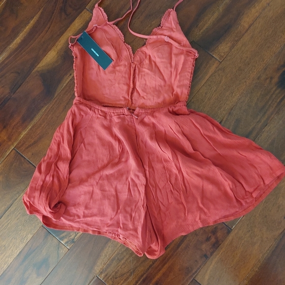 Lulus xs romper - Picture 2 of 2